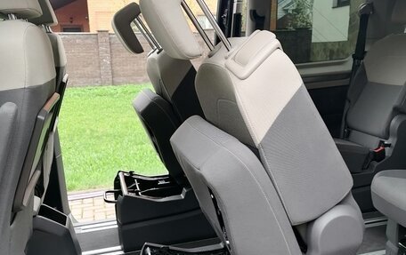 Volkswagen Multivan, 2022 год, 5 098 883 рублей, 15 фотография