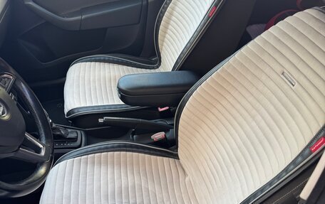 Skoda Rapid I, 2014 год, 959 000 рублей, 12 фотография