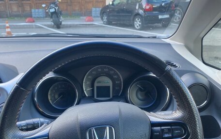 Honda Fit Shuttle I рестайлинг, 2011 год, 915 000 рублей, 3 фотография