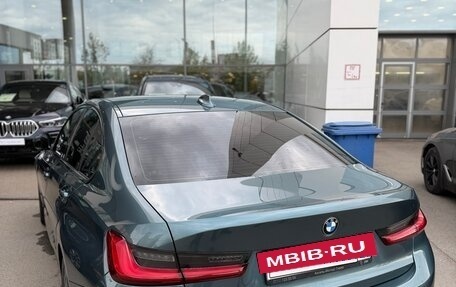 BMW 3 серия, 2021 год, 3 500 000 рублей, 4 фотография