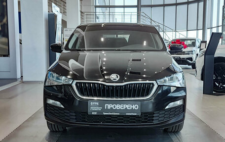 Skoda Rapid II, 2022 год, 1 643 000 рублей, 2 фотография
