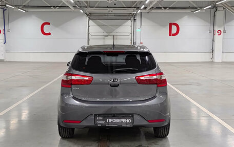 KIA Rio III рестайлинг, 2013 год, 750 000 рублей, 10 фотография