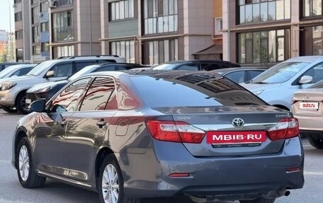 Toyota Camry, 2013 год, 1 150 000 рублей, 4 фотография