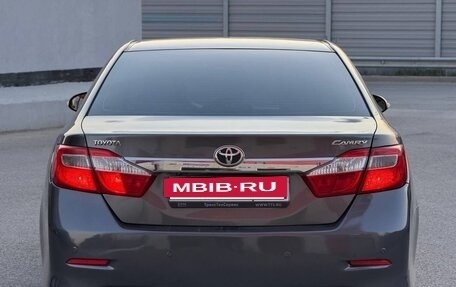 Toyota Camry, 2013 год, 1 150 000 рублей, 6 фотография
