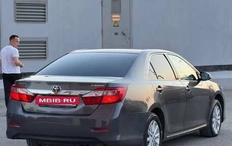 Toyota Camry, 2013 год, 1 150 000 рублей, 5 фотография