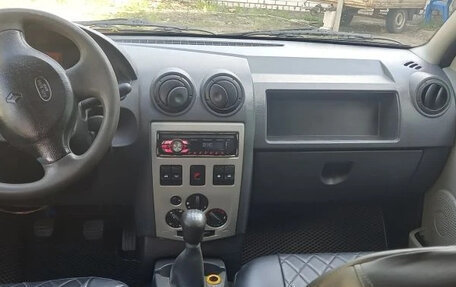 Renault Logan I, 2005 год, 362 000 рублей, 7 фотография