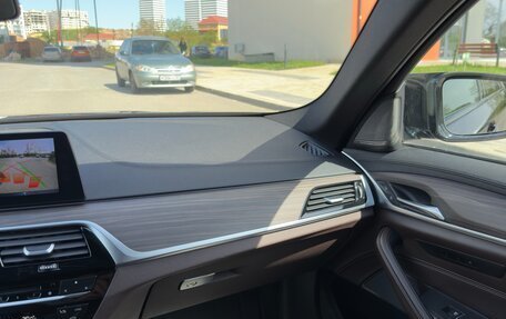 BMW 5 серия, 2017 год, 4 300 000 рублей, 12 фотография