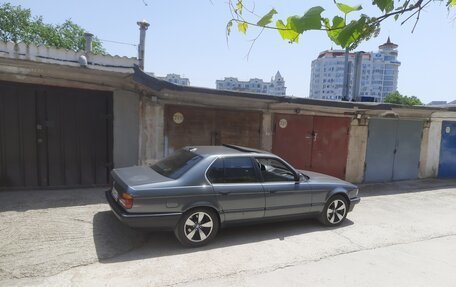 BMW 7 серия, 1989 год, 350 000 рублей, 2 фотография