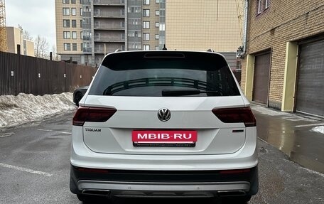 Volkswagen Tiguan II, 2020 год, 2 550 000 рублей, 4 фотография