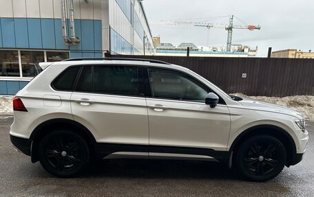 Volkswagen Tiguan II, 2020 год, 2 550 000 рублей, 6 фотография