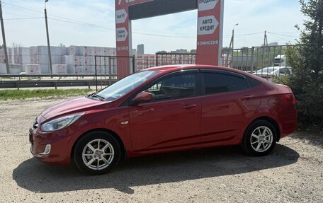 Hyundai Solaris II рестайлинг, 2012 год, 650 000 рублей, 2 фотография