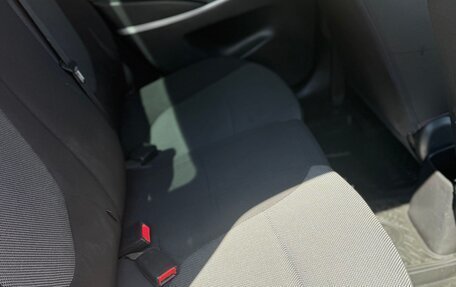Hyundai Solaris II рестайлинг, 2012 год, 650 000 рублей, 13 фотография