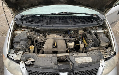 Dodge Caravan IV, 2001 год, 290 000 рублей, 2 фотография