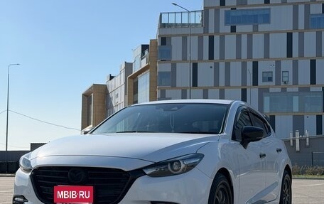 Mazda Axela, 2017 год, 1 320 000 рублей, 3 фотография