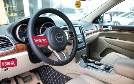 Jeep Grand Cherokee, 2011 год, 1 635 000 рублей, 15 фотография