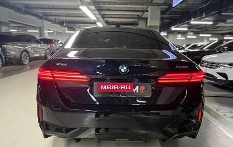 BMW 5 серия, 2024 год, 8 000 000 рублей, 3 фотография