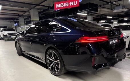 BMW 5 серия, 2024 год, 8 000 000 рублей, 6 фотография
