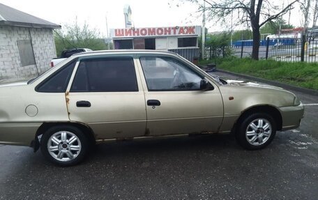 Daewoo Nexia I рестайлинг, 2008 год, 80 000 рублей, 4 фотография