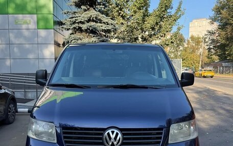 Volkswagen Transporter T5 рестайлинг, 2008 год, 1 900 000 рублей, 1 фотография