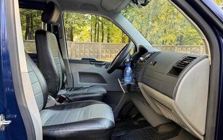 Volkswagen Transporter T5 рестайлинг, 2008 год, 1 900 000 рублей, 6 фотография
