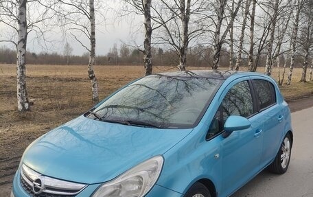 Opel Corsa D, 2011 год, 380 000 рублей, 1 фотография