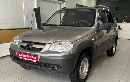Chevrolet Niva I рестайлинг, 2014 год, 495 000 рублей, 1 фотография