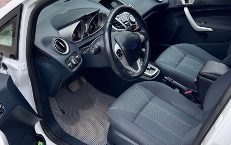 Ford Fiesta, 2011 год, 800 000 рублей, 11 фотография
