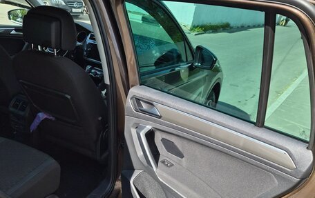 Volkswagen Tiguan II, 2019 год, 2 200 000 рублей, 9 фотография