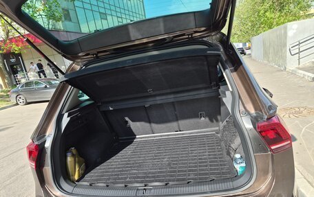 Volkswagen Tiguan II, 2019 год, 2 200 000 рублей, 14 фотография