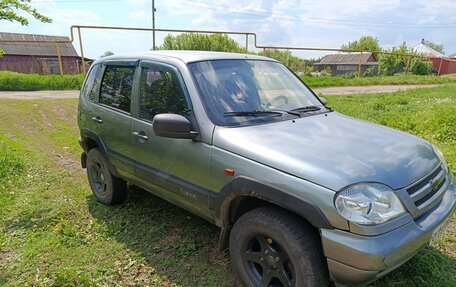 Chevrolet Niva I рестайлинг, 2006 год, 400 000 рублей, 3 фотография