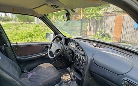 Chevrolet Niva I рестайлинг, 2006 год, 400 000 рублей, 8 фотография