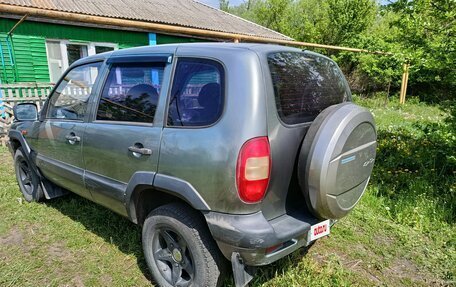 Chevrolet Niva I рестайлинг, 2006 год, 400 000 рублей, 6 фотография