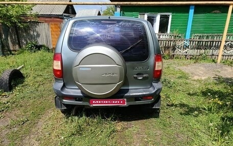 Chevrolet Niva I рестайлинг, 2006 год, 400 000 рублей, 7 фотография