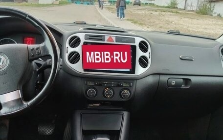 Volkswagen Tiguan I, 2008 год, 1 000 000 рублей, 11 фотография