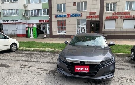Honda Accord IX рестайлинг, 2019 год, 2 000 000 рублей, 2 фотография