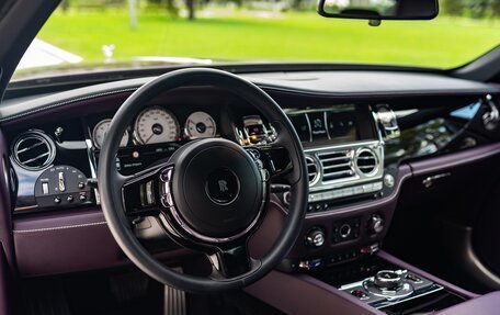 Rolls-Royce Wraith, 2018 год, 23 900 000 рублей, 25 фотография