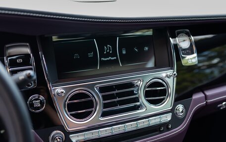 Rolls-Royce Wraith, 2018 год, 23 900 000 рублей, 27 фотография