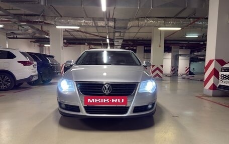 Volkswagen Passat B6, 2006 год, 680 000 рублей, 2 фотография