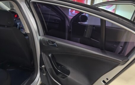 Volkswagen Passat B6, 2006 год, 680 000 рублей, 26 фотография
