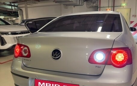Volkswagen Passat B6, 2006 год, 680 000 рублей, 27 фотография