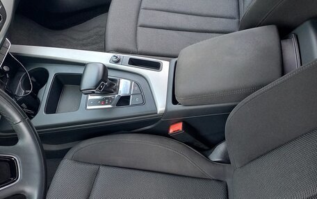Audi A4, 2021 год, 3 380 000 рублей, 9 фотография