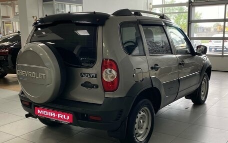 Chevrolet Niva I рестайлинг, 2014 год, 495 000 рублей, 6 фотография