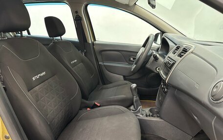 Renault Sandero II рестайлинг, 2015 год, 970 000 рублей, 11 фотография