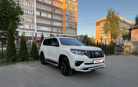 Toyota Land Cruiser Prado 150 рестайлинг 2, 2020 год, 7 700 000 рублей, 3 фотография