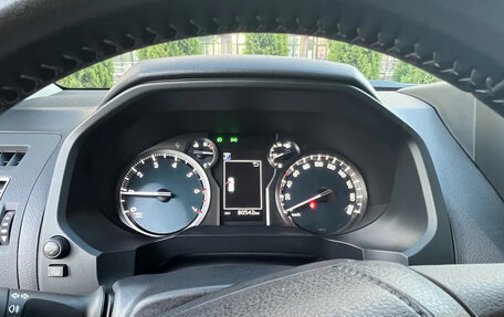 Toyota Land Cruiser Prado 150 рестайлинг 2, 2020 год, 7 700 000 рублей, 21 фотография