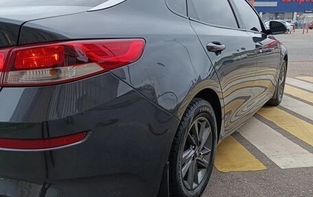 KIA Optima IV, 2018 год, 1 300 000 рублей, 5 фотография