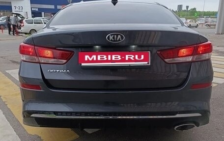 KIA Optima IV, 2018 год, 1 300 000 рублей, 8 фотография