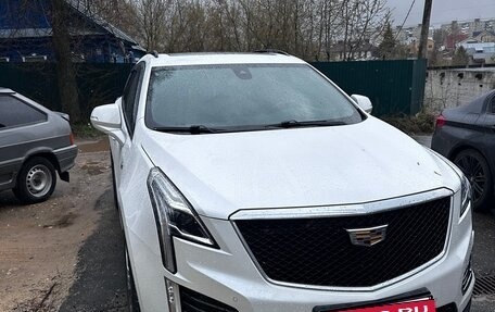 Cadillac XT5 I рестайлинг, 2020 год, 4 000 000 рублей, 3 фотография