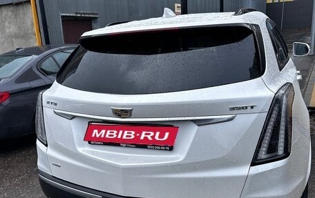 Cadillac XT5 I рестайлинг, 2020 год, 4 000 000 рублей, 2 фотография