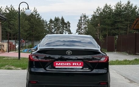 Toyota Camry, 2024 год, 3 790 000 рублей, 5 фотография